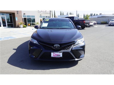 2018 Toyota Camry SE Sedan 4D