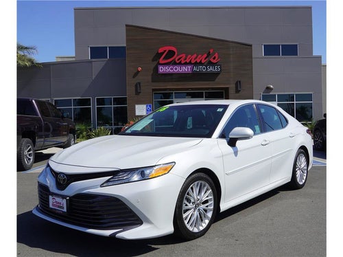 2018 Toyota Camry XLE Sedan 4D