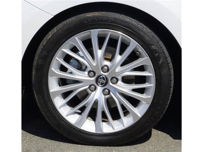 2018 Toyota Camry XLE Sedan 4D