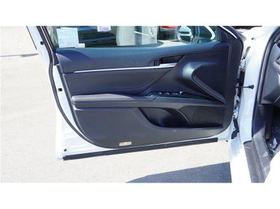 2018 Toyota Camry XLE Sedan 4D