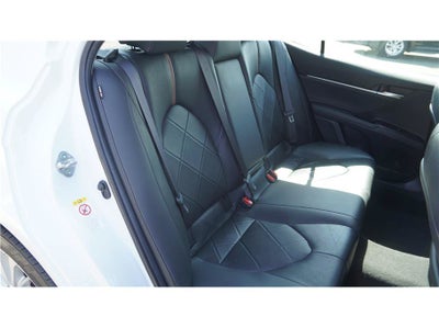 2018 Toyota Camry XLE Sedan 4D
