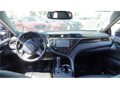 2018 Toyota Camry XLE Sedan 4D