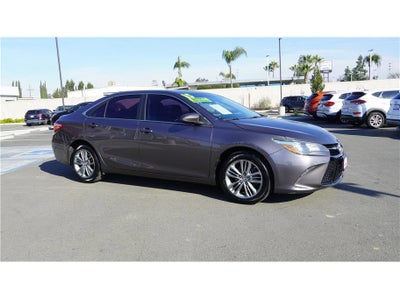 2015 Toyota Camry SE Sedan 4D