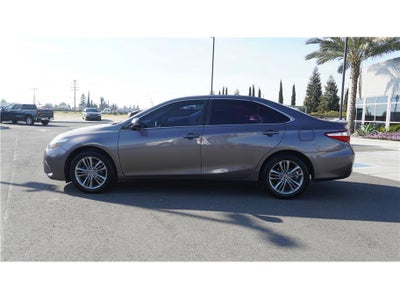 2015 Toyota Camry SE Sedan 4D