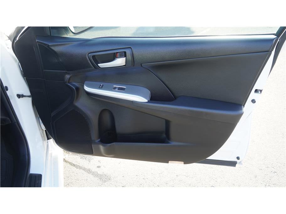 2014 Toyota Camry SE Sedan 4D