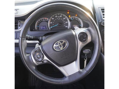 2014 Toyota Camry SE Sedan 4D