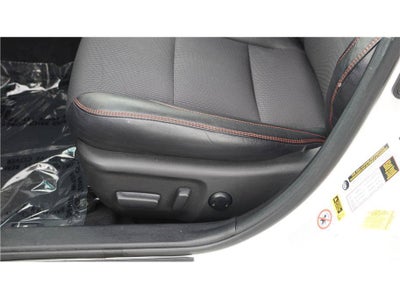 2017 Toyota Camry SE Sedan 4D