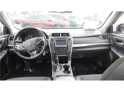 2017 Toyota Camry SE Sedan 4D