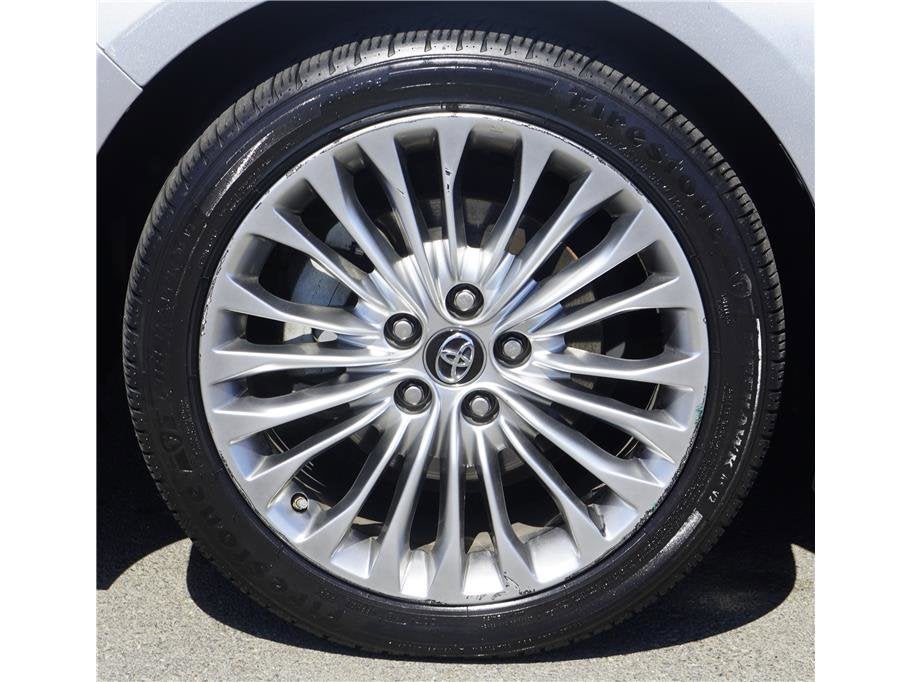 2017 Toyota Avalon Limited Sedan 4D