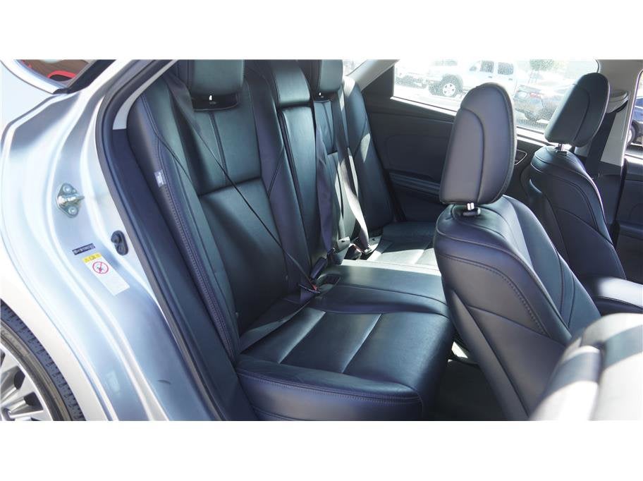 2017 Toyota Avalon Limited Sedan 4D