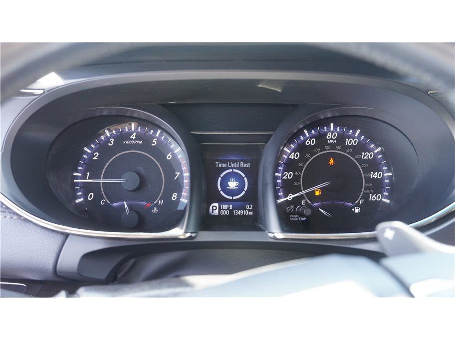 2017 Toyota Avalon Limited Sedan 4D