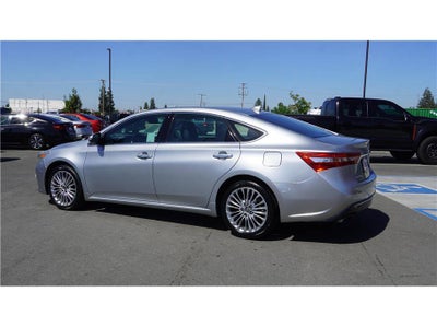 2017 Toyota Avalon Limited Sedan 4D