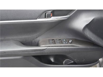 2022 Toyota Camry Hybrid LE