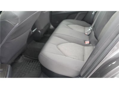 2022 Toyota Camry Hybrid LE