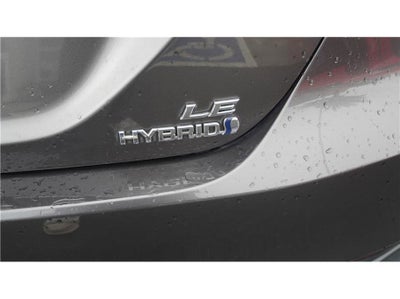 2022 Toyota Camry Hybrid LE