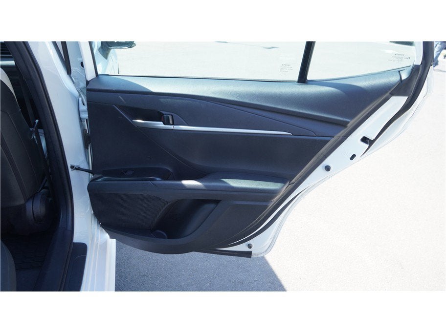 2025 Toyota Camry SE Sedan 4D