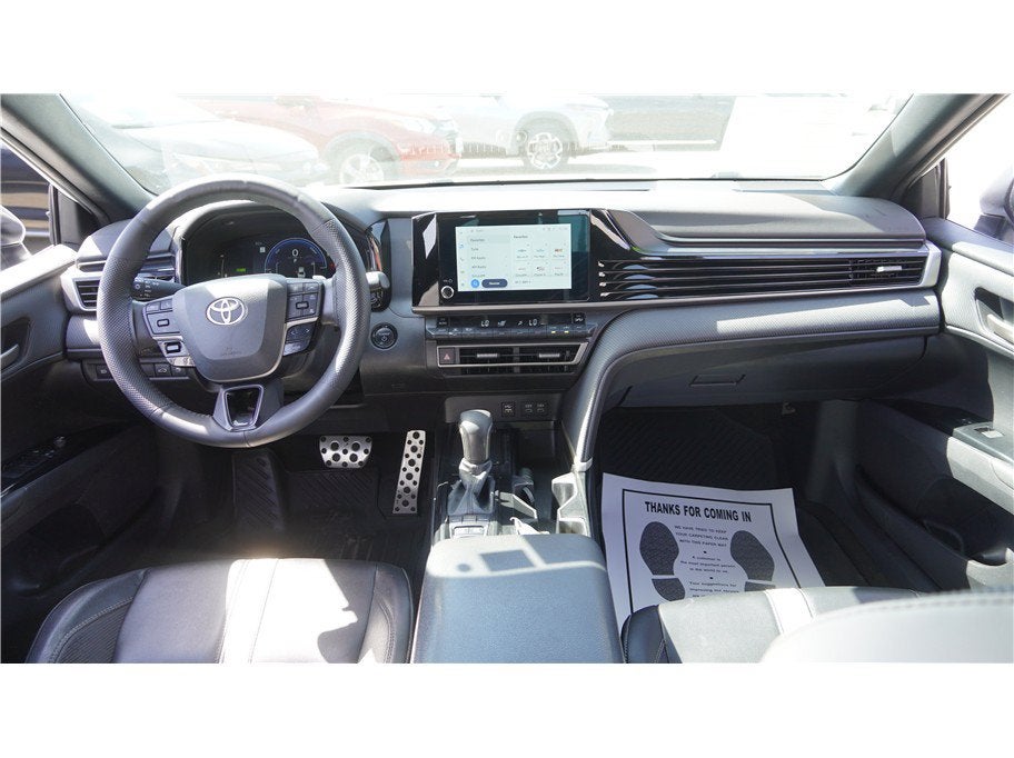 2025 Toyota Camry SE Sedan 4D