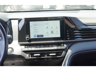 2025 Toyota Camry SE Sedan 4D