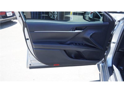 2020 Toyota Camry SE Sedan 4D