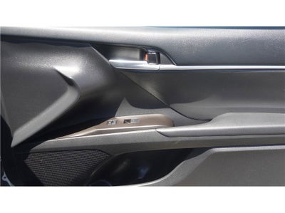 2024 Toyota Camry SE Sedan 4D