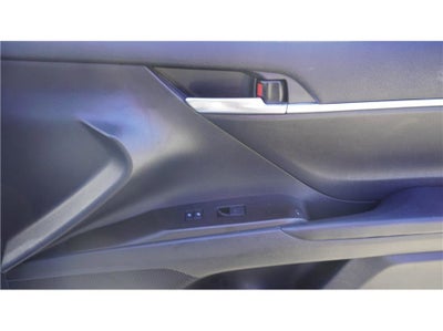 2021 Toyota Camry SE Sedan 4D