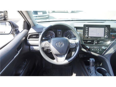 2022 Toyota Camry SE Sedan 4D