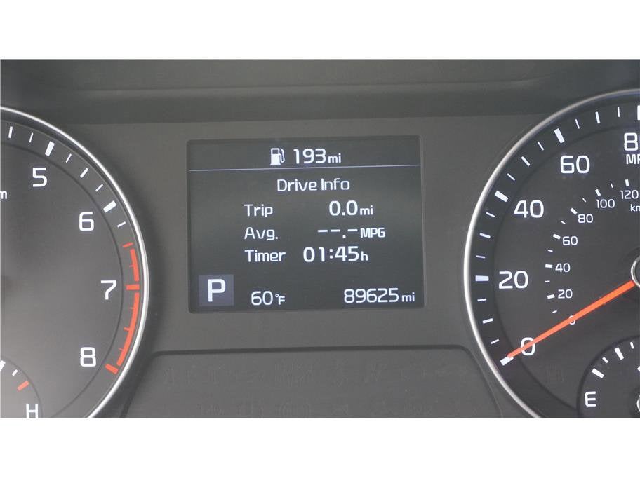 2022 Toyota Camry SE Sedan 4D