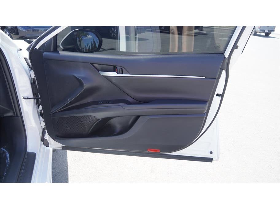 2024 Toyota Camry SE Sedan 4D