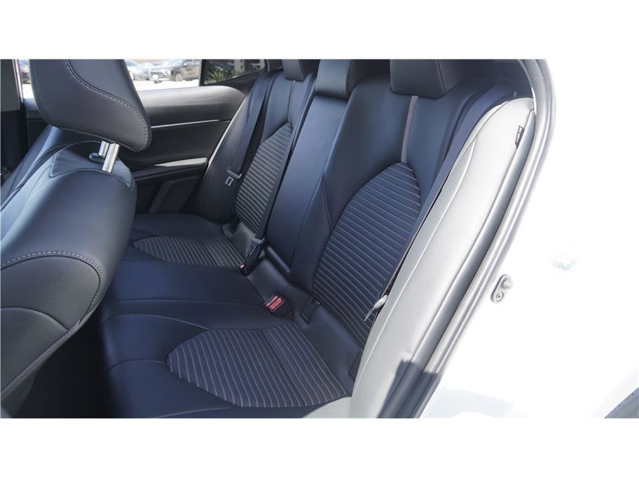 2024 Toyota Camry SE Sedan 4D