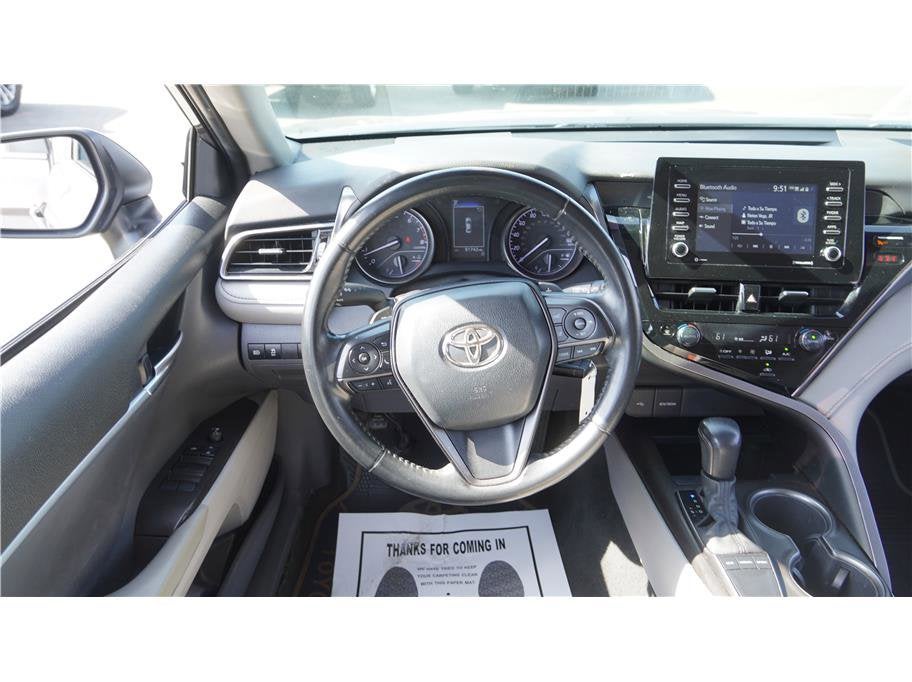 2022 Toyota Camry SE Sedan 4D