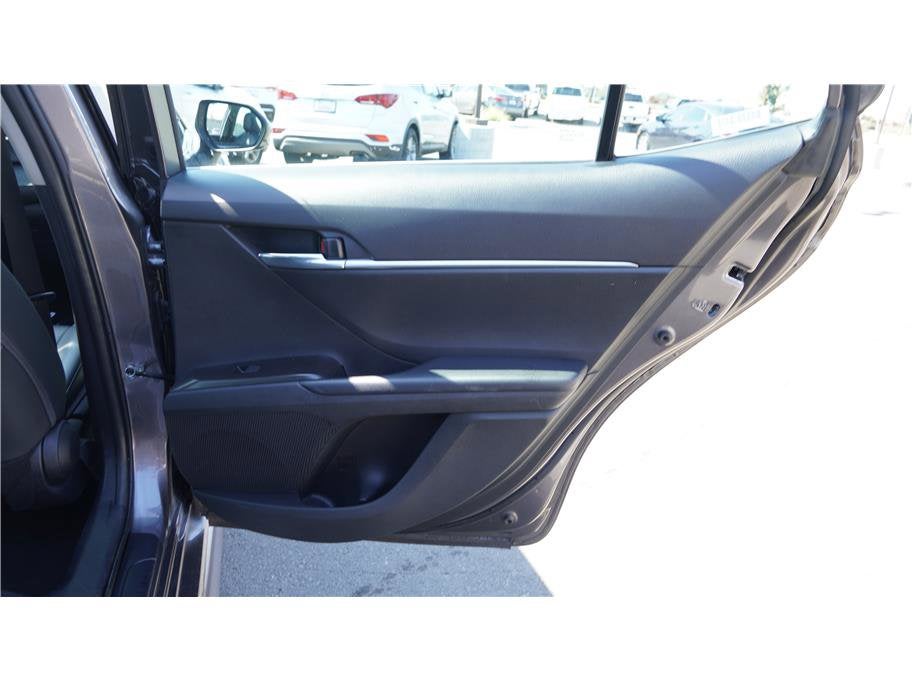 2024 Toyota Camry SE Sedan 4D