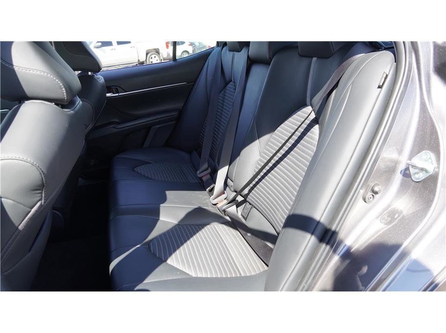 2024 Toyota Camry SE Sedan 4D