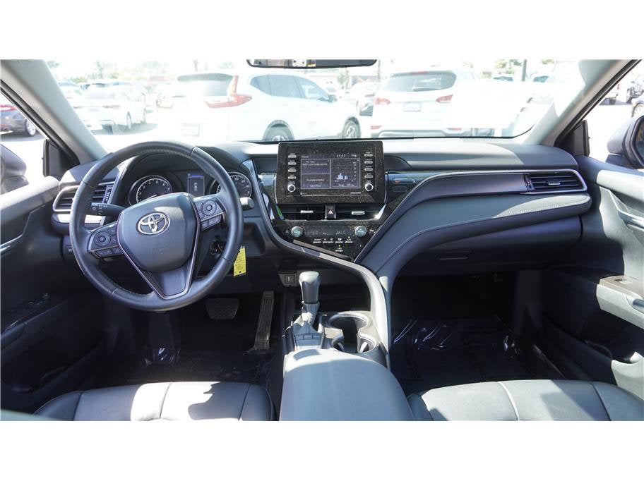 2024 Toyota Camry SE Sedan 4D