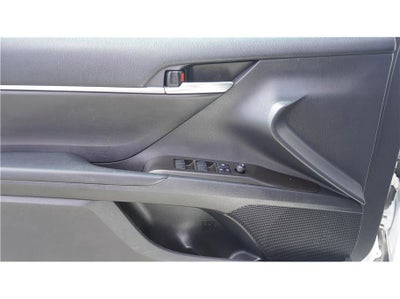 2021 Toyota Camry SE Sedan 4D