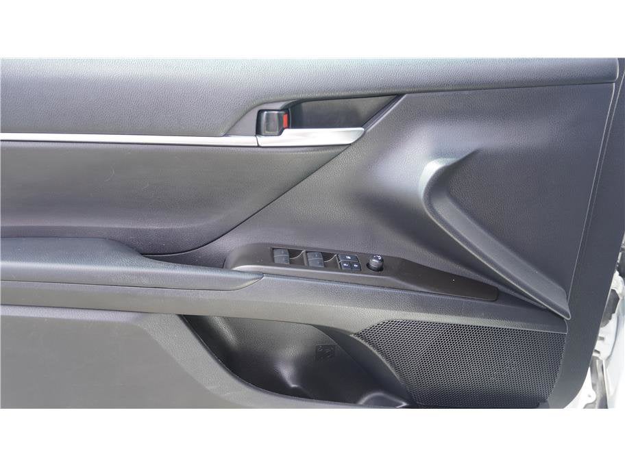 2021 Toyota Camry SE Sedan 4D