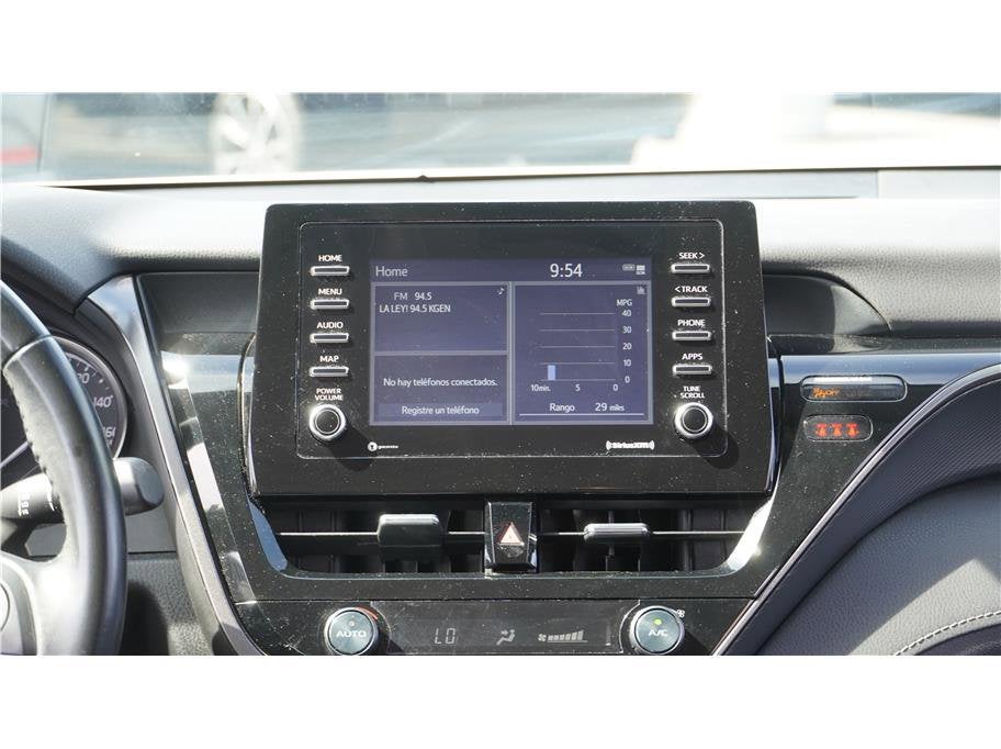 2021 Toyota Camry SE Sedan 4D