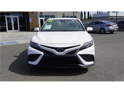 2021 Toyota Camry SE Sedan 4D