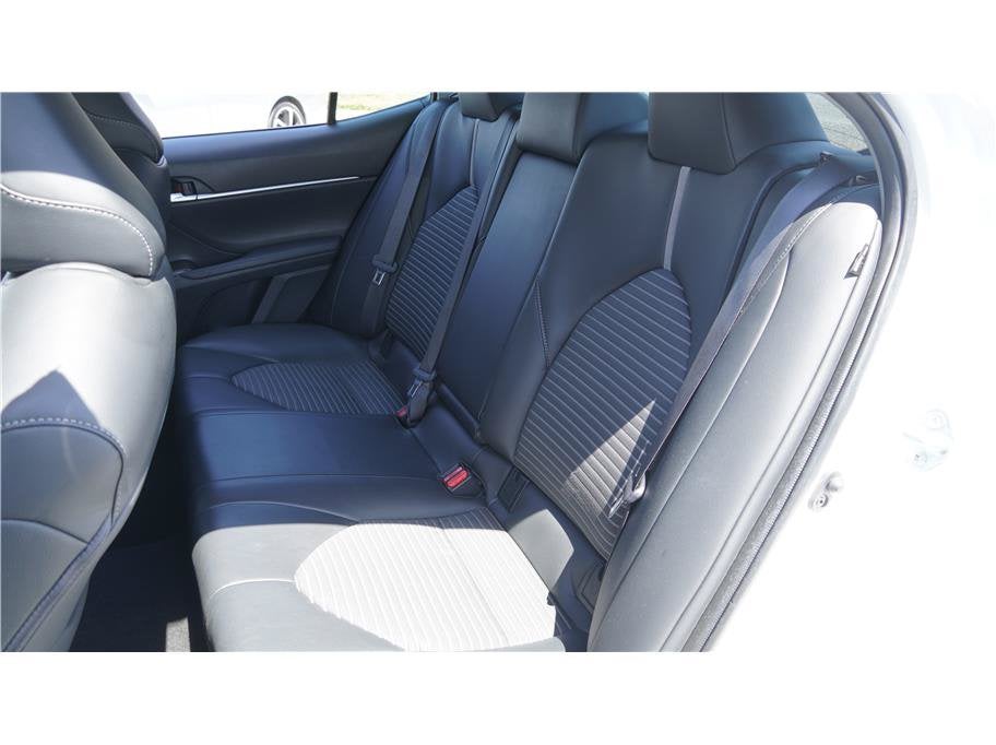 2023 Toyota Camry SE Sedan 4D