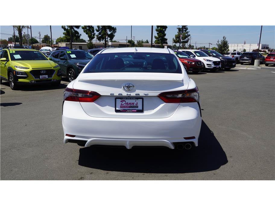 2023 Toyota Camry SE Sedan 4D
