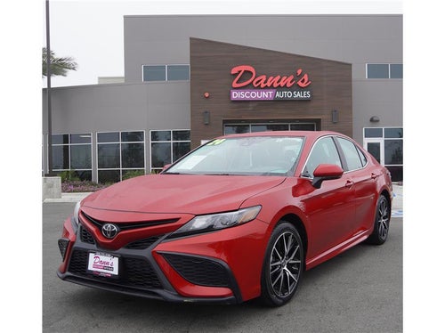 2024 Toyota Camry SE Sedan 4D