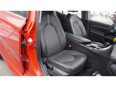 2024 Toyota Camry SE Sedan 4D