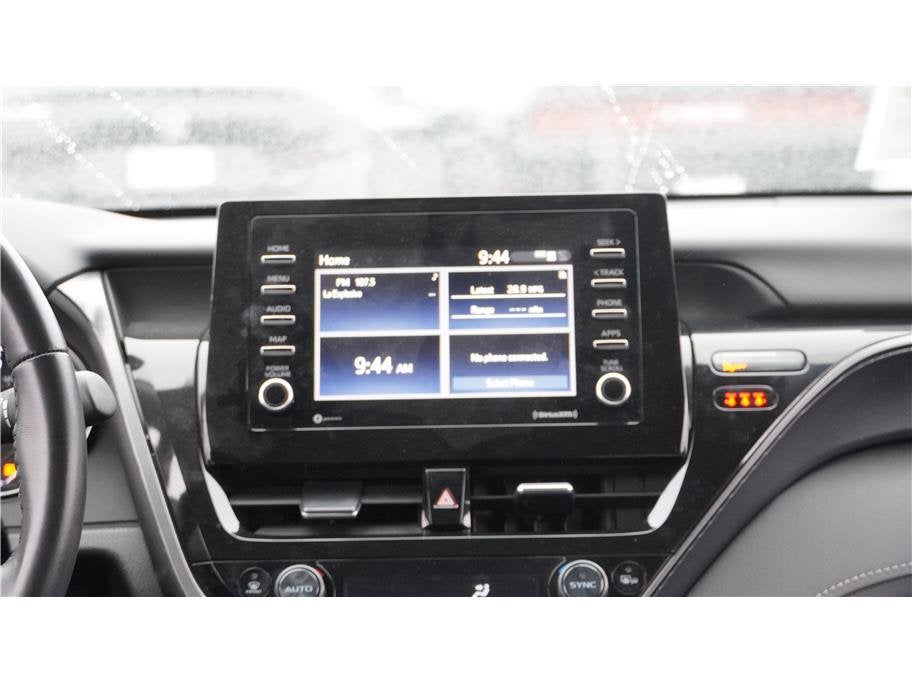 2024 Toyota Camry SE Sedan 4D