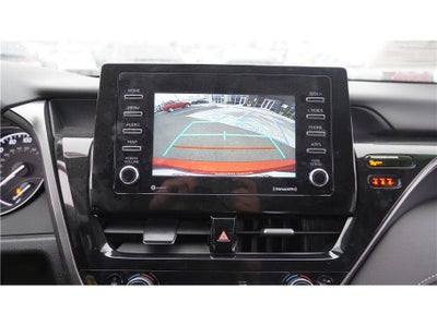 2024 Toyota Camry SE Sedan 4D