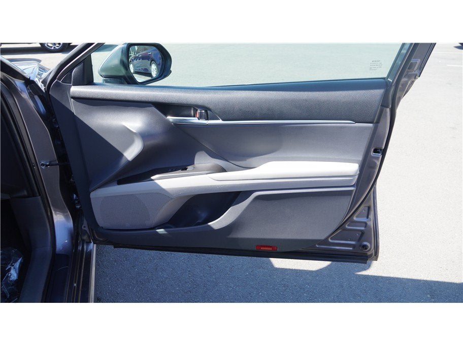 2021 Toyota Camry SE Sedan 4D