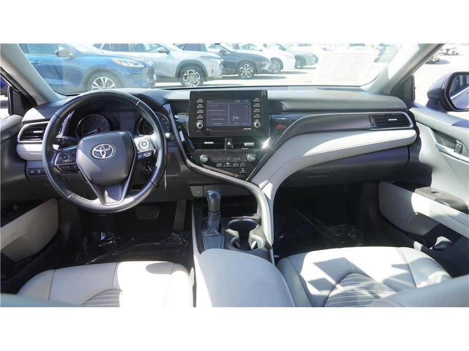 2021 Toyota Camry SE Sedan 4D