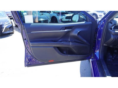 2023 Toyota Camry SE Sedan 4D