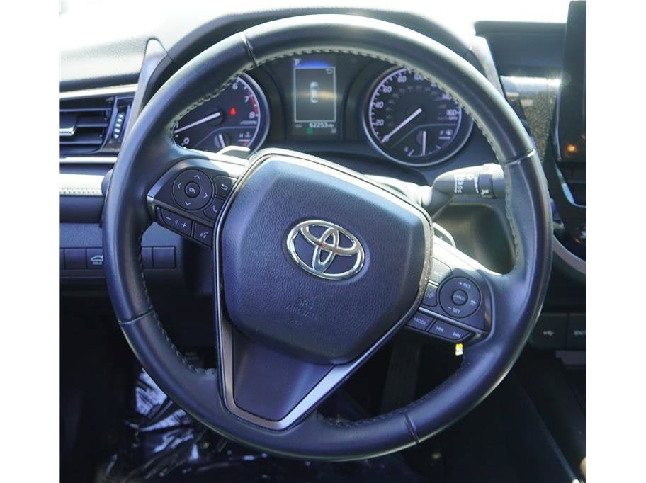 2023 Toyota Camry SE Sedan 4D