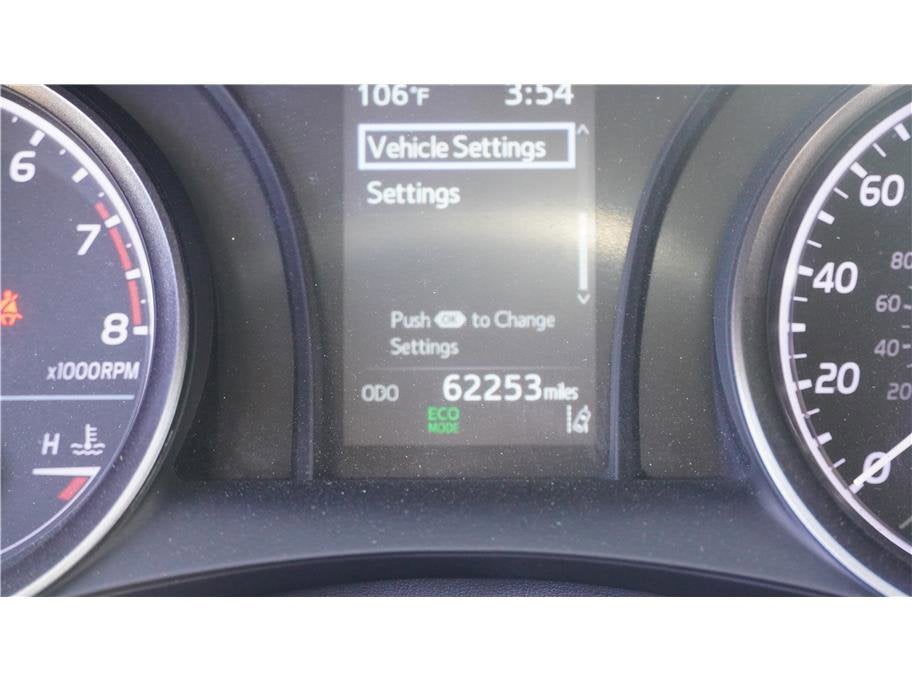 2023 Toyota Camry SE Sedan 4D