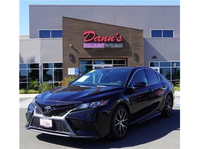 2021 Toyota Camry SE Sedan 4D