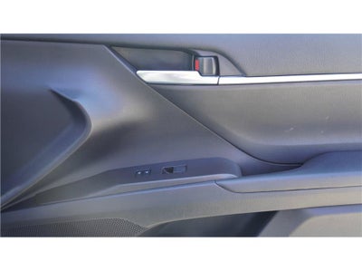 2021 Toyota Camry SE Sedan 4D